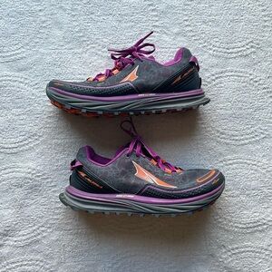 Altra Hiking shoes in grey,purple, and orange!